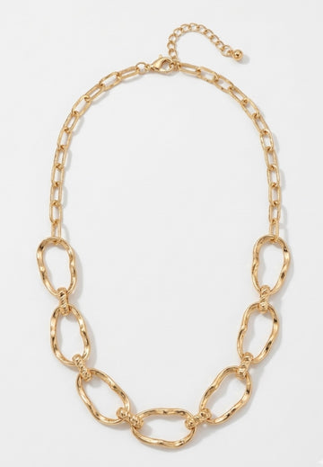 Golden Muse Statement Chain