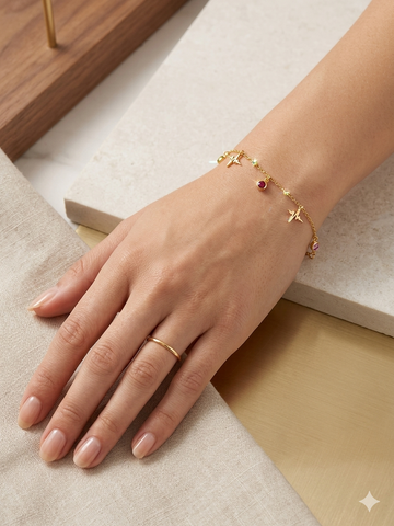 The "Pulse" Charm Bracelet - 18k gold plated stainless steel