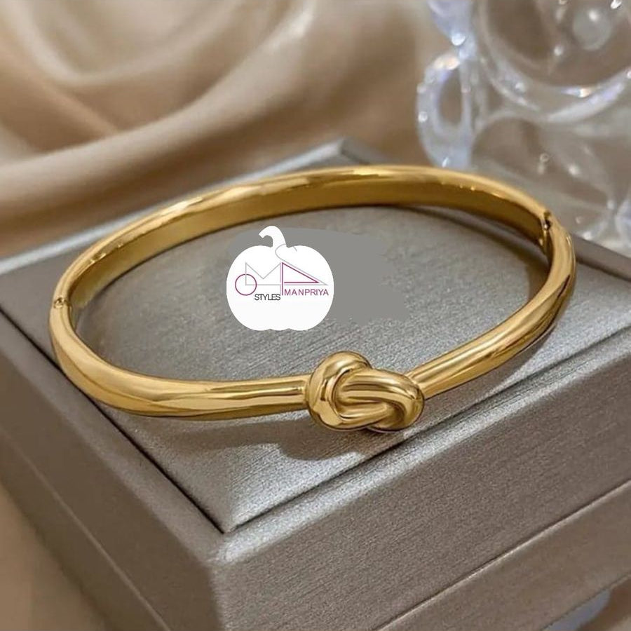 Anti tarnish trending knot kada